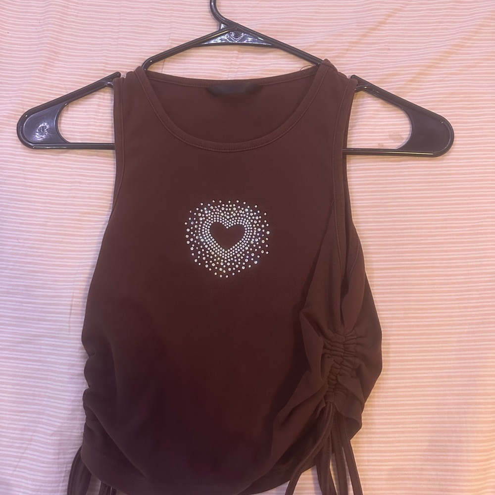 Brown Sleeveless Top with Heart Design Scrunch On Sides